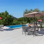 Stunning Home In Ploce * Ploce (Dubrovnik-Neretva)